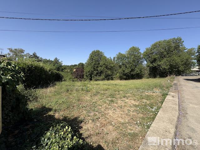 Vente Terrain constructible 764 m2 Thiviers
