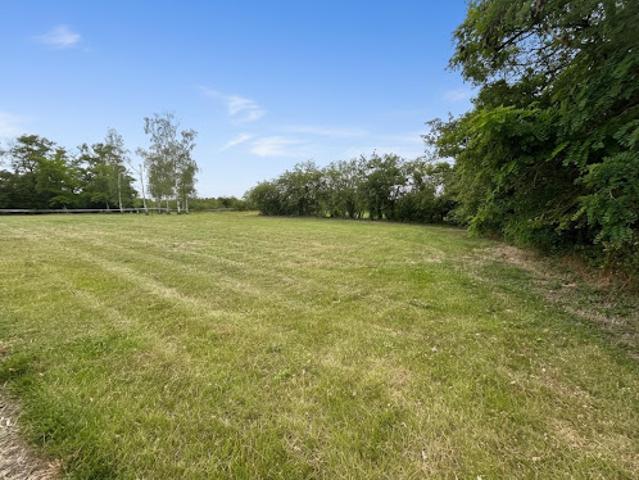 Vente Terrain constructible 796 m2 Maves