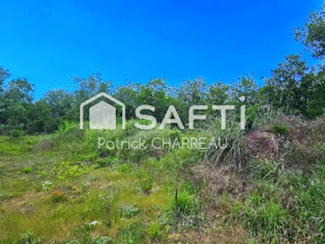 Vente Terrain constructible 800 m2 Saint Cernin de Larche