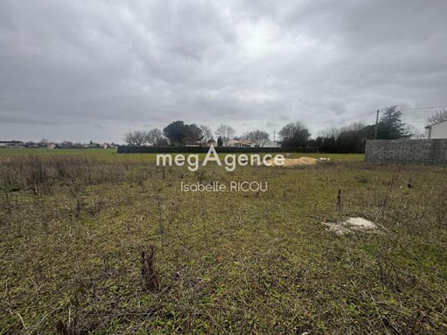 Vente Terrain constructible 802 m2 Bourgneuf
