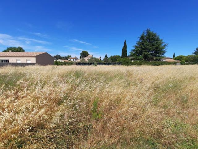Vente Terrain constructible 813 m2 Cornillon Confoux