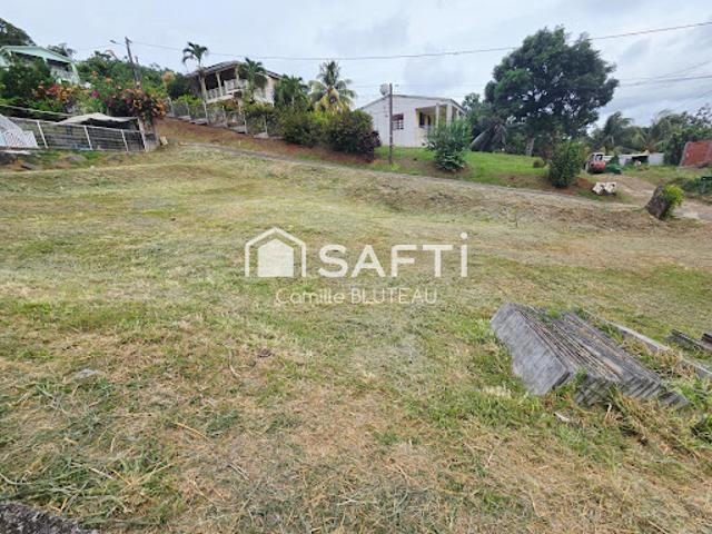 Vente Terrain constructible 835 m2 Ducos