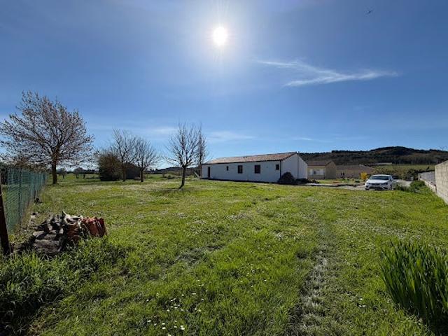 Vente Terrain constructible 861 m2 Mas Saintes Puelles