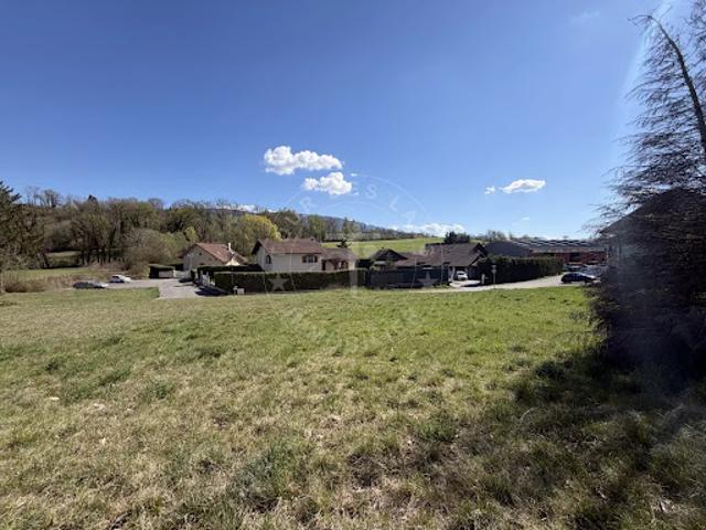Vente Terrain constructible 876 m2 Annecy