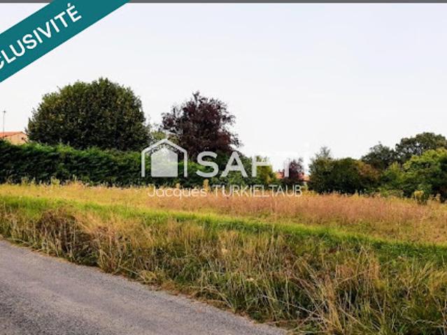 Vente Terrain constructible 924 m2 Saint Georges des Coteaux