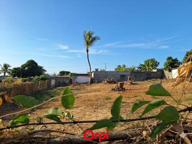Vente Terrain constructible 959 m2 Saint gilles les hauts