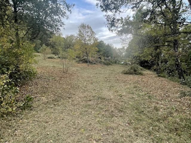 Vente Terrain constructible 2813 m2 Saint Maximin la Sainte Baume