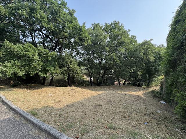 Vente Terrain constructible 0 m2 Les Mayons
