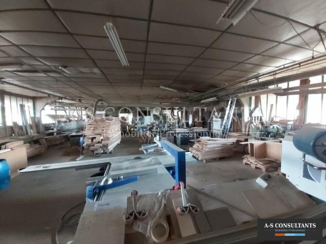 Vente terrain et bâtiments Viriville Proche D156 et D73