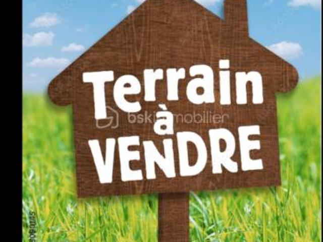 Terrain constructible 236 m² – Quartier calme et recherché – R+1 possible Emplacement idéal: quartier pavillonnaire calme, proche écoles, commerces et transports