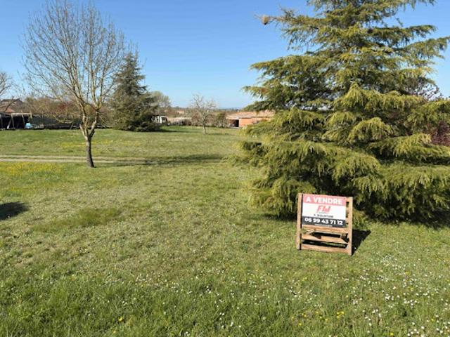 Vente Terrain Taïx