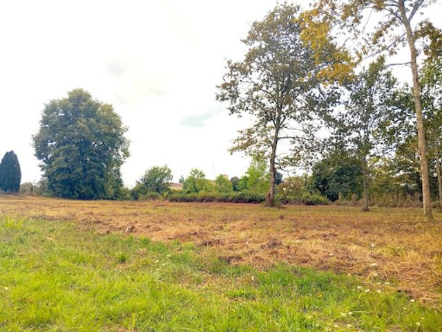 Vente Terrain 0 m2 Targon