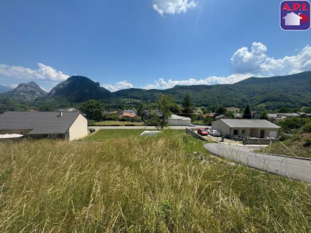 Vente Terrain 1405 m2 Saurat