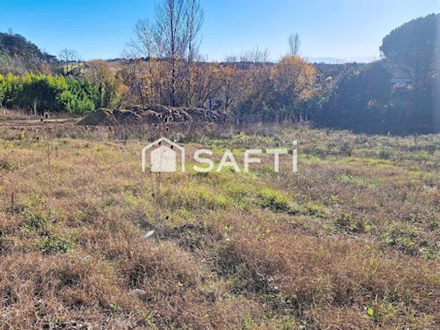Vente Terrain 1423 m2 Clermont le Fort