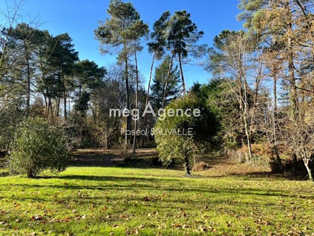 Vente Terrain constructible 1450 m2 Chancelade