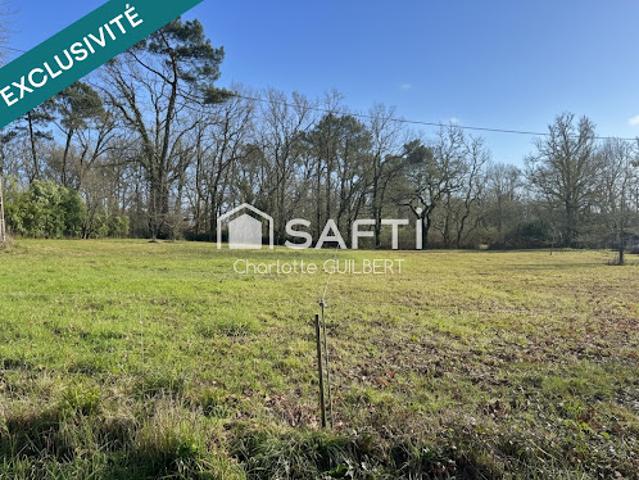 Vente Terrain 1455 m2 Pompogne