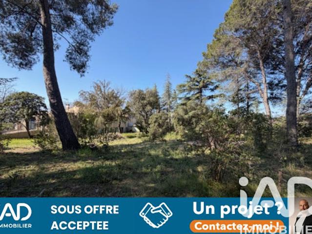 Vente Terrain 1457 m2 Lambesc