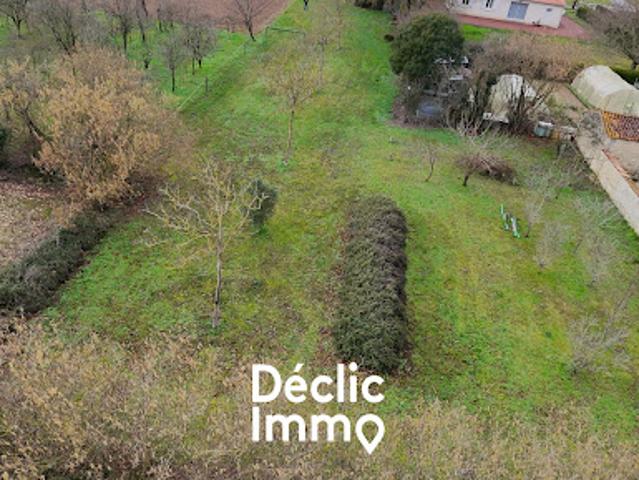 Vente Terrain 1460 m2 La Brousse