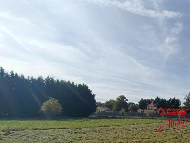 Vente Terrain 1476 m2 Labastide Clermont