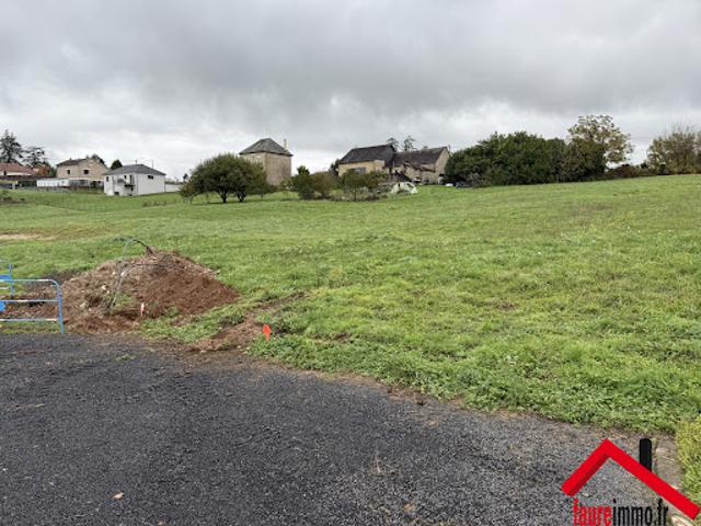 Vente Terrain 1500 m2 Ussac