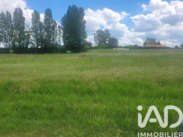 Vente Terrain 1520 m2 Varzay
