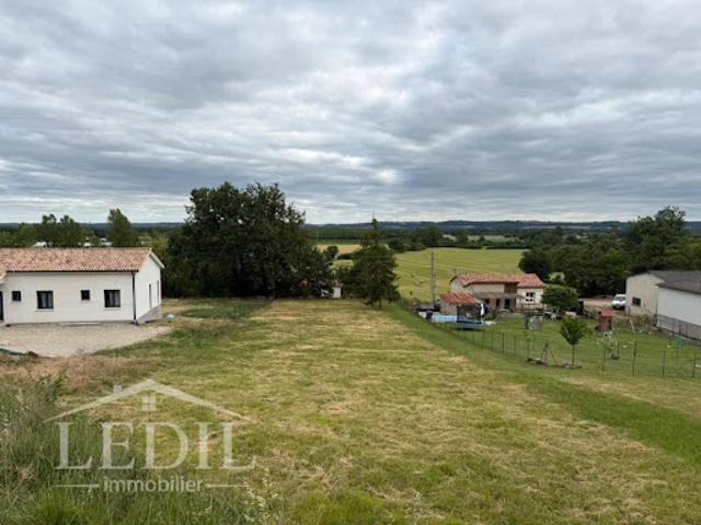 Vente Terrain 1531 m2 Saint Hilaire de Lusignan