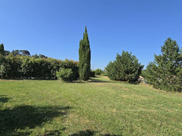 Vente Terrain 1580 m2 Uzès