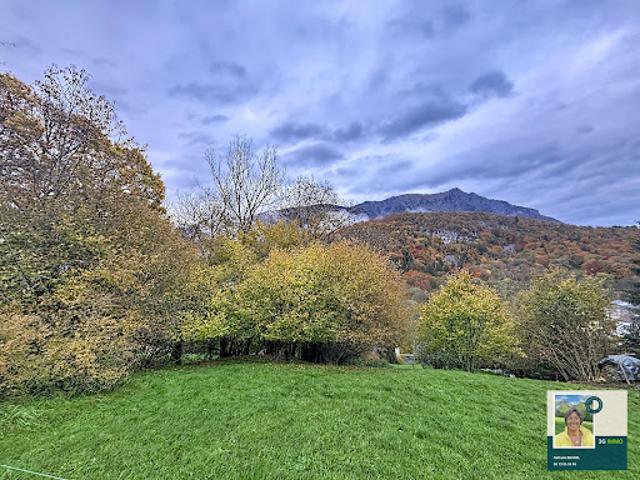Vente Terrain 1589 m2 Mieussy