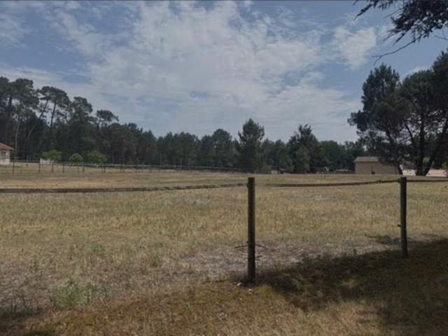 Vente Terrain 1610 m2 Montendre