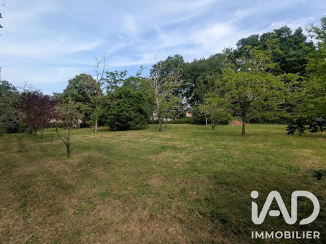 Vente Terrain 1643 m2 Esvres