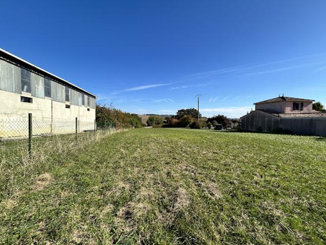 Vente Terrain 0 m2 Beaumont de Lomagne