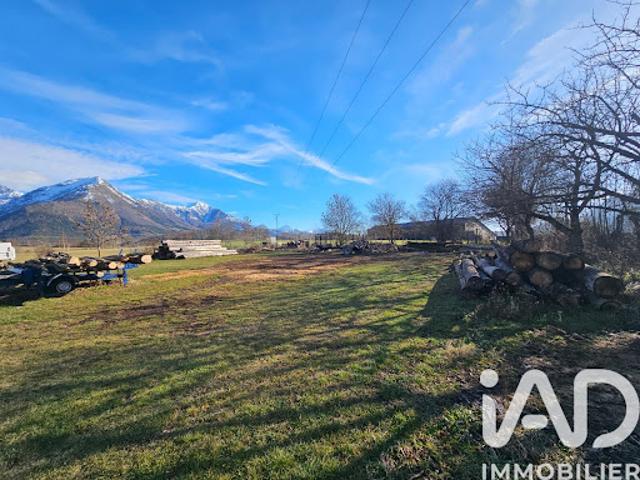 Vente Terrain 1677 m2 Aubessagne