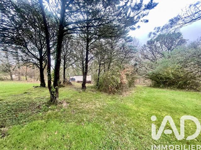 Vente Terrain 1764 m2 Le Born