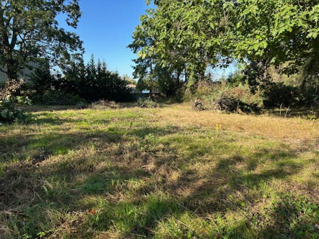 Vente Terrain 1790 m2 Loupes