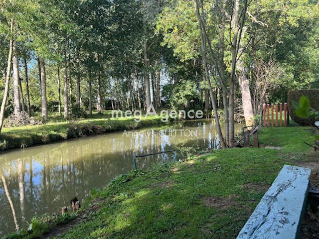Vente Terrain 1800 m2 Congé sur Orne