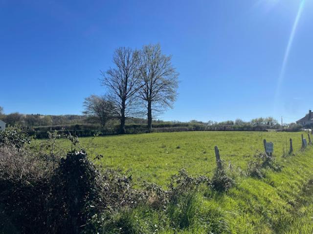 Vente Terrain 1800 m2 Saint Silvain Bas le Roc