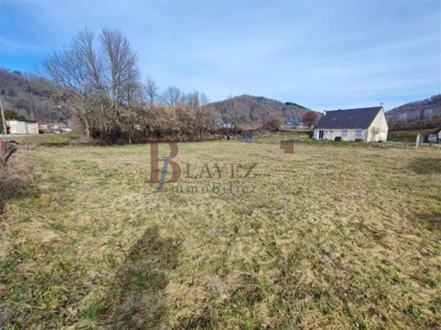 Vente Terrain 1884 m2 Lanobre