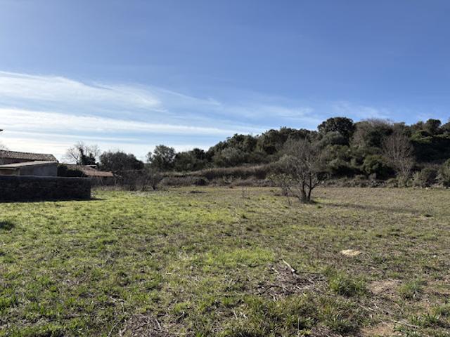 Vente Terrain 1897 m2 Fouzilhon