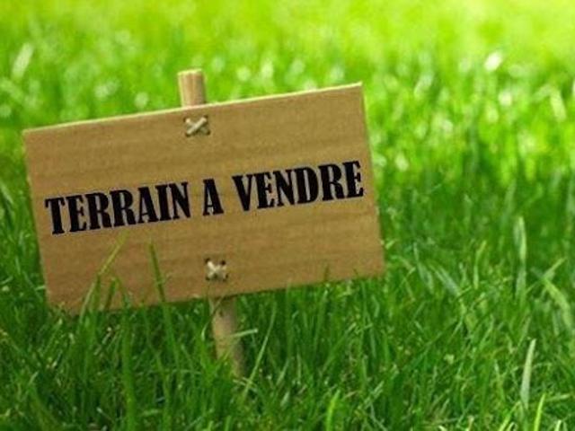 Vente Terrain 1900 m2 Montrabé
