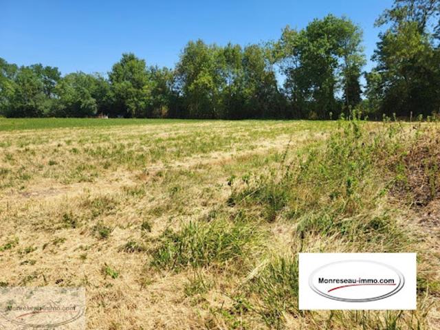 Vente Terrain 1916 m2 Saint Etienne sur Reyssouze