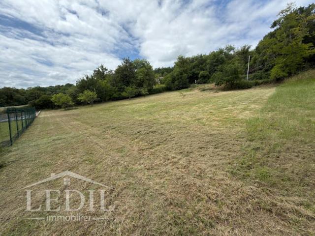 Vente Terrain 1922 m2 Saint Hilaire de Lusignan