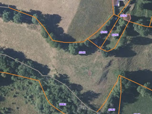 Vente Terrain 19340 m2 Mauriac