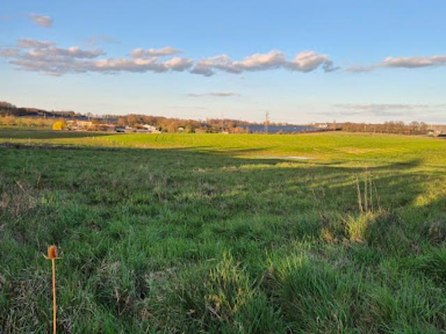 Vente Terrain 1937 m2 Roullet Saint Estèphe