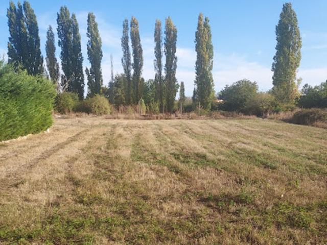Vente Terrain 1980 m2 Jaunay Clan