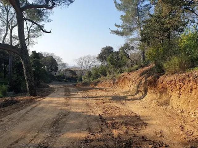 Vente Terrain 1000 m2 Villeneuve les avignon