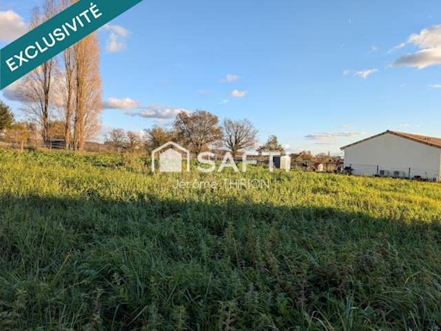Vente Terrain constructible 1003 m2 Saint Savin