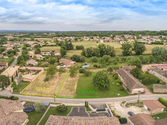 Vente Terrain constructible 1028 m2 Manziat