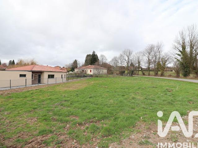 Vente Terrain 1037 m2 Chaptelat