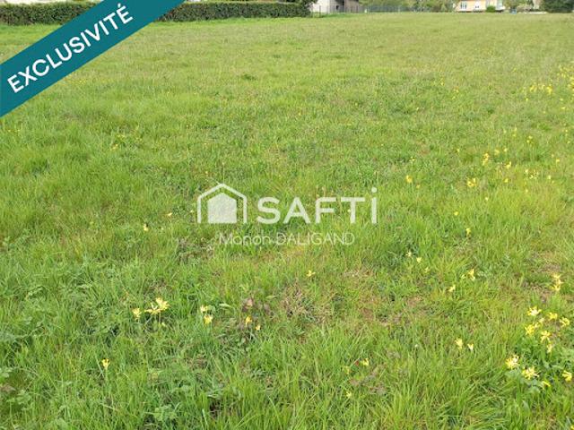 Vente Terrain constructible 1075 m2 Curdin