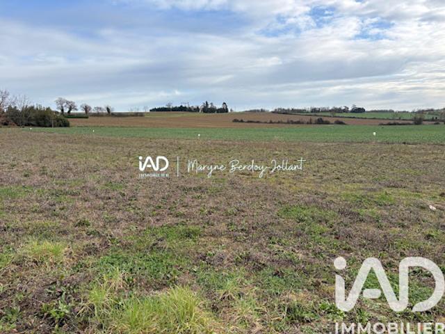 Vente Terrain 1076 m2 Sainte Radegonde